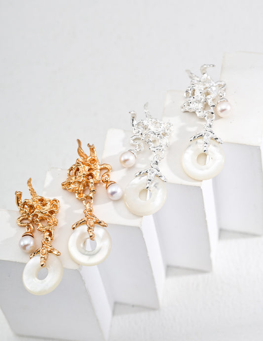 Taihu stone with pearl
