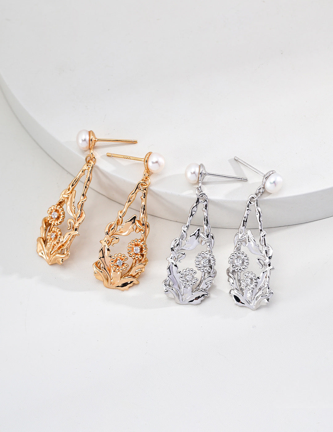 Zircon flower earrings