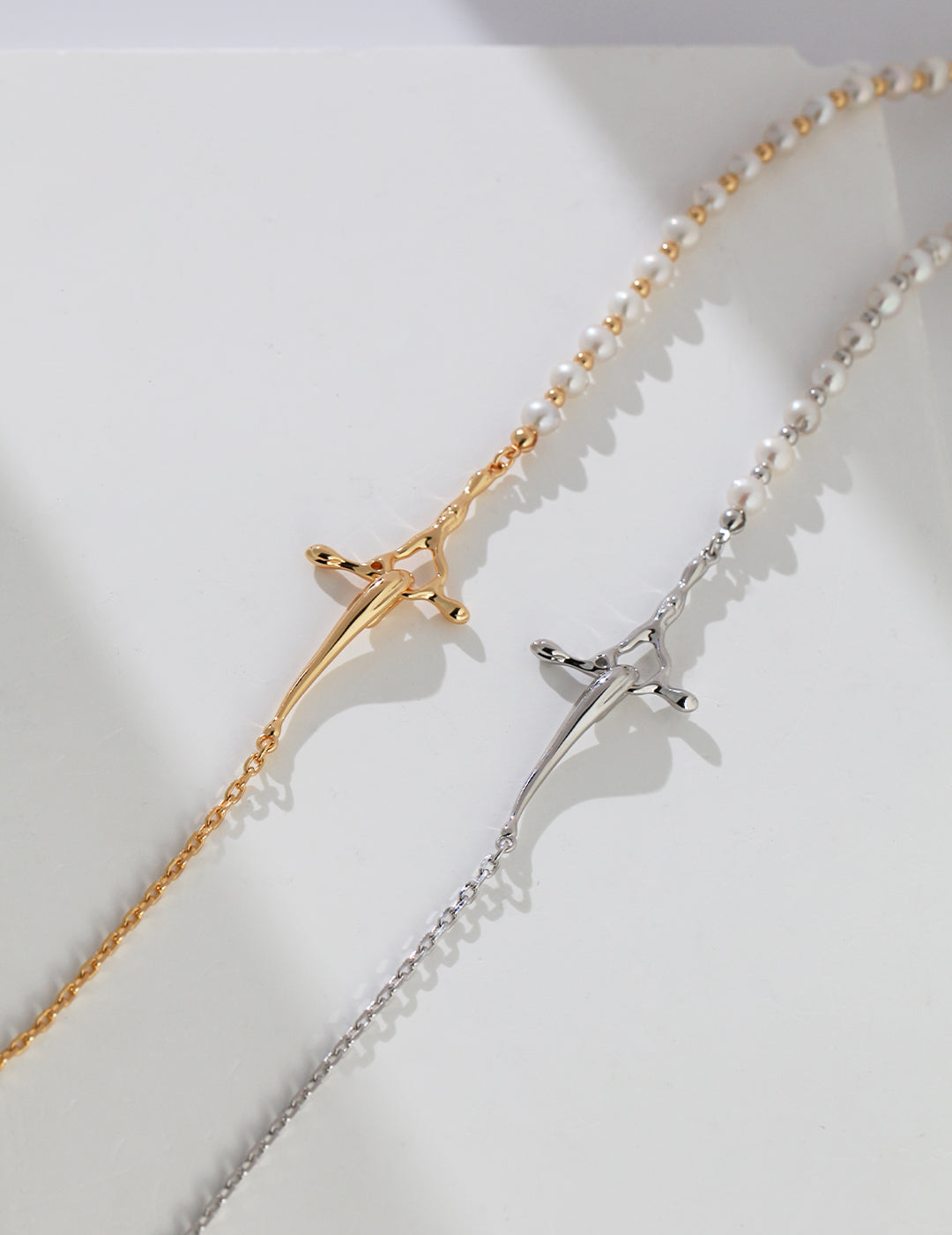 Sea spine necklace