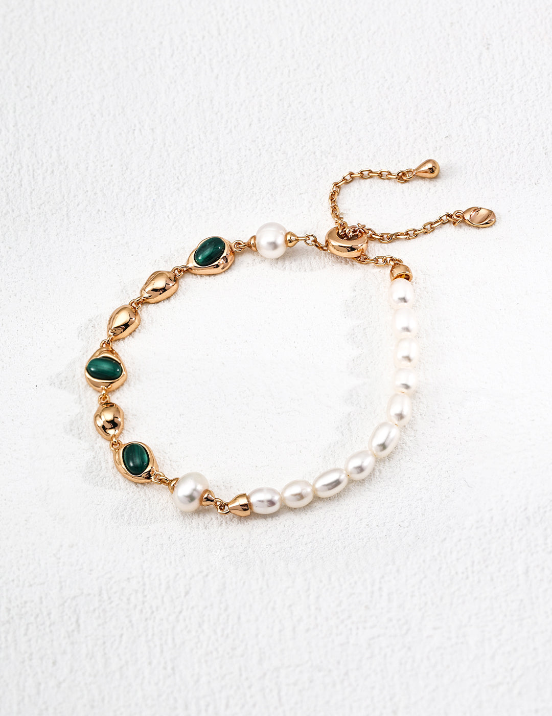 Unconditional love - Malachite meets pearl